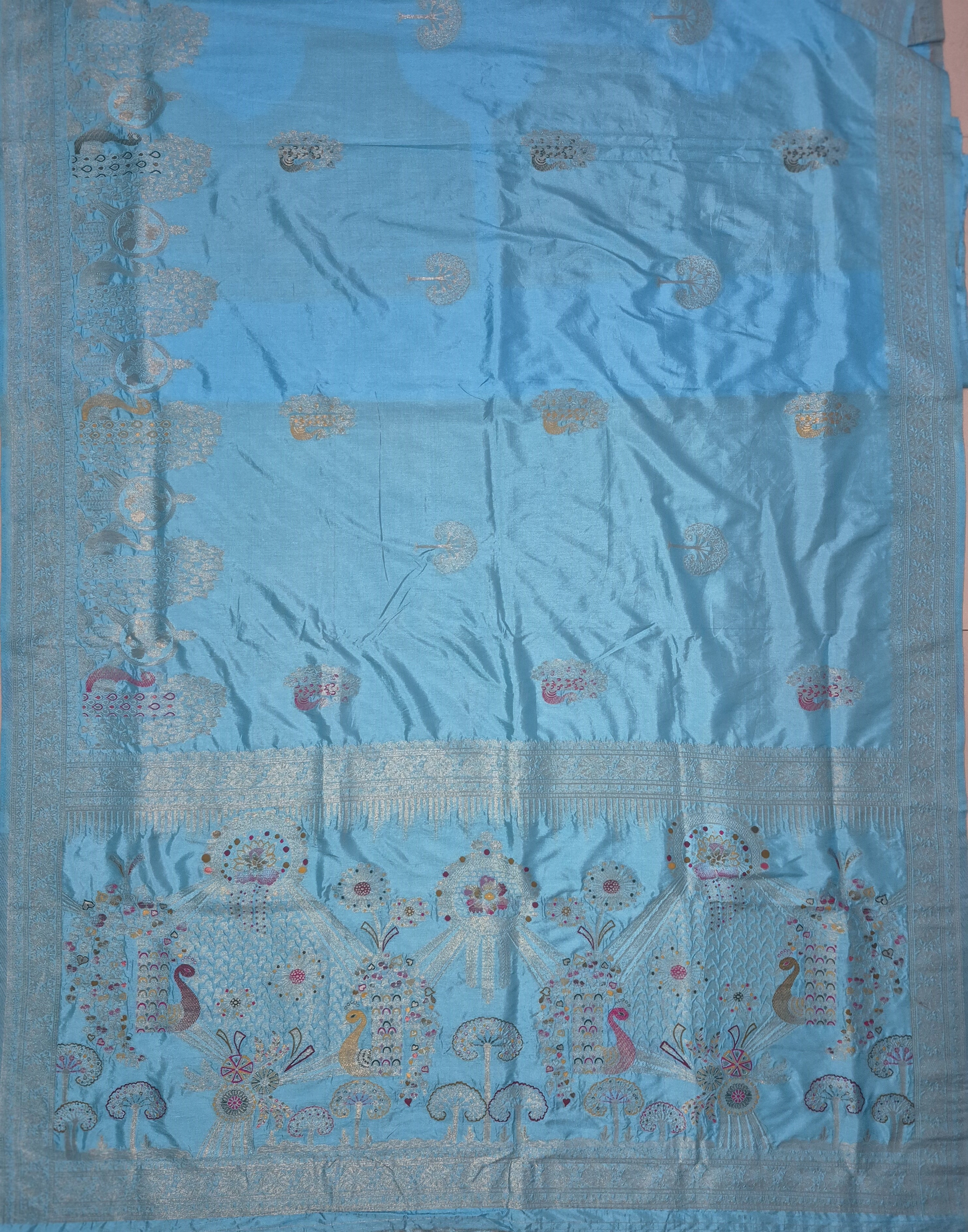Elegant Sky Blue Dola Silk Saree with Peacock Garden Pallu & Zari Border