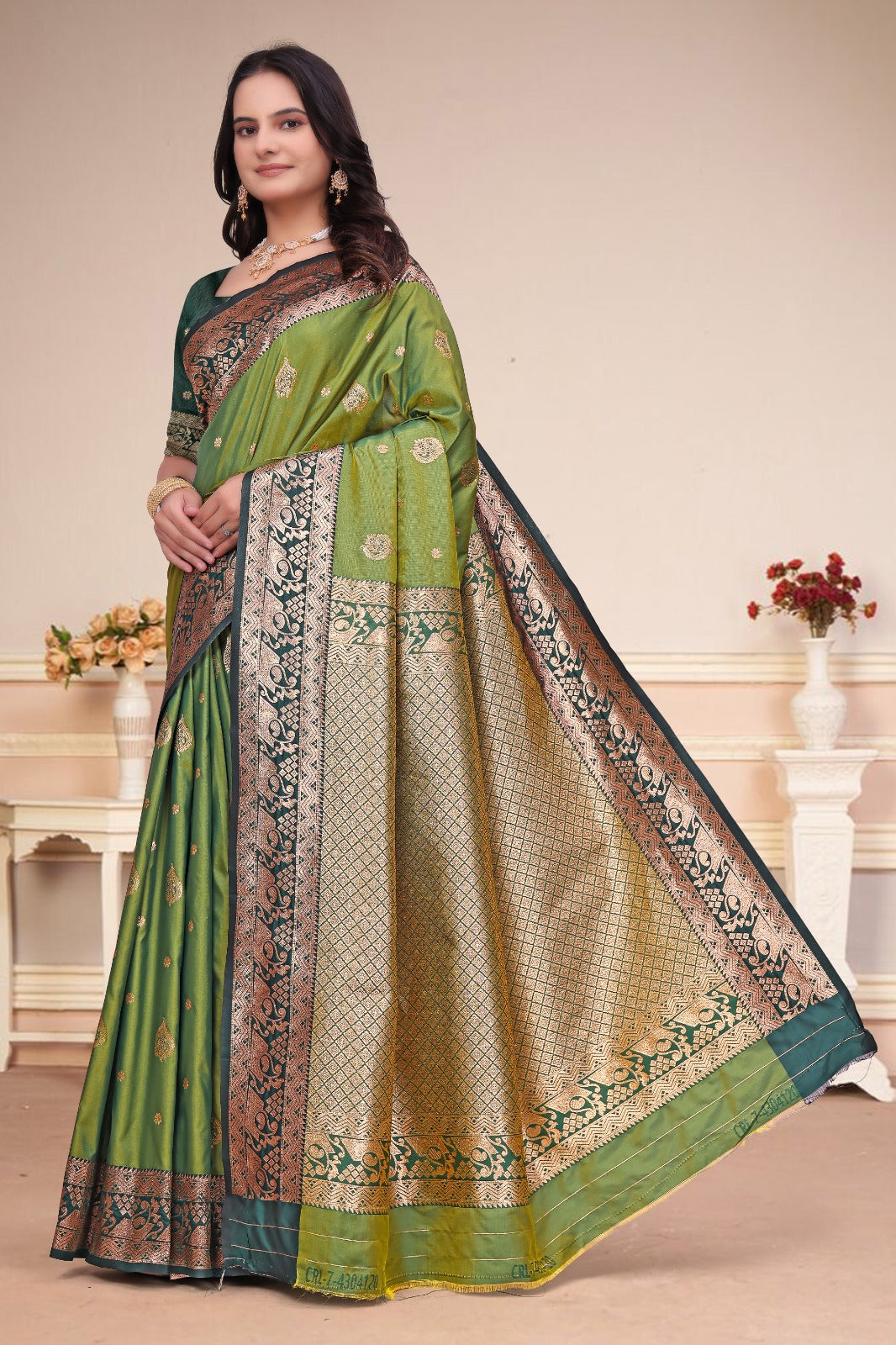 Olive Green 50/600 Silk Saree with Rich Zari Pallu