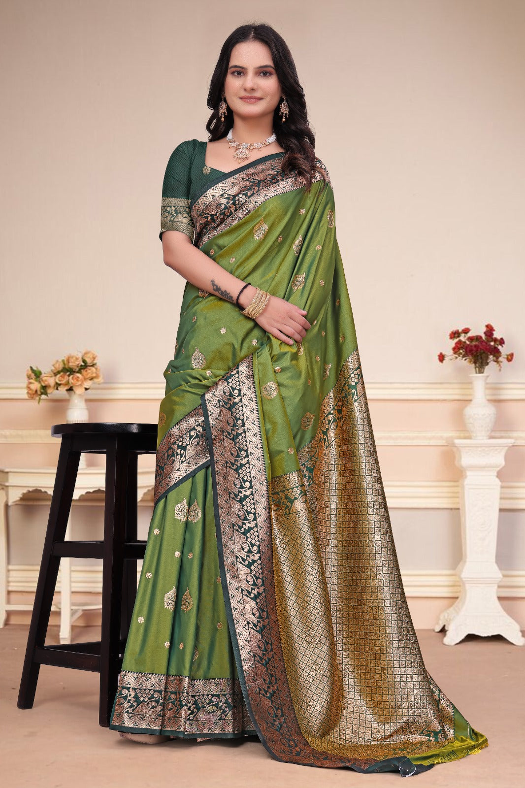 Olive Green 50/600 Silk Saree with Rich Zari Pallu