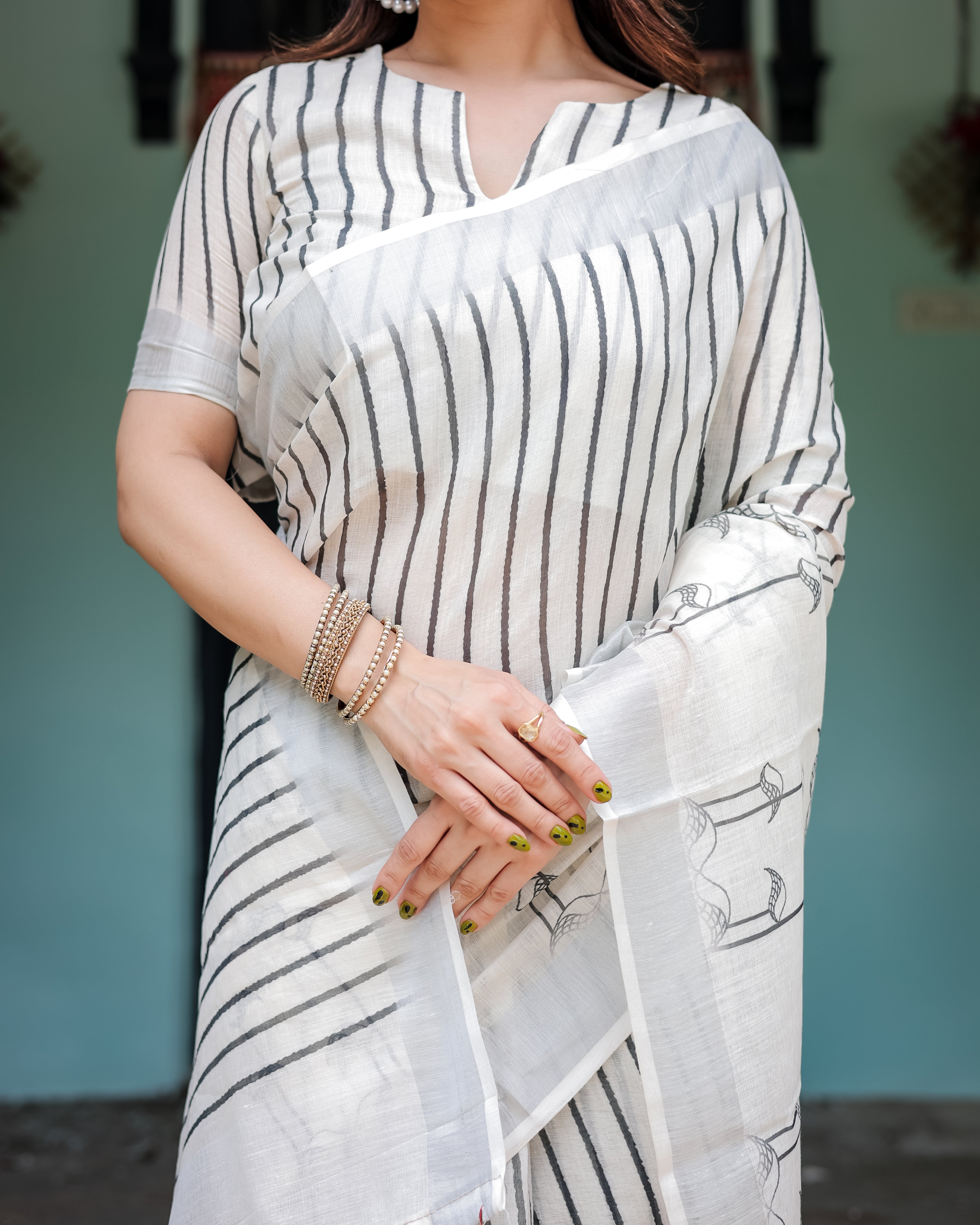 Classic Ivory & Grey Stripe Linen Cotton Saree