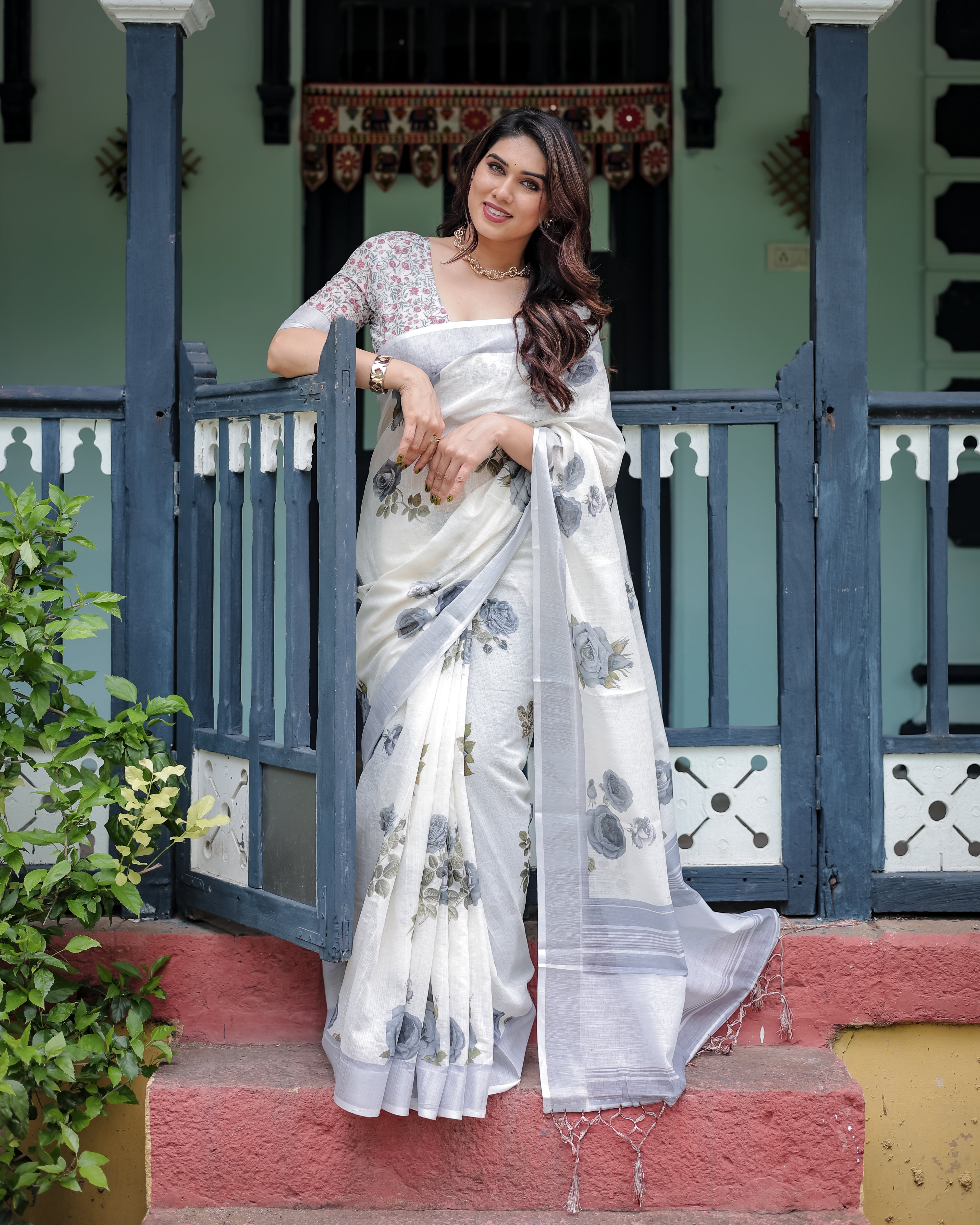 Elegant Mist Grey Floral Linen Cotton Saree