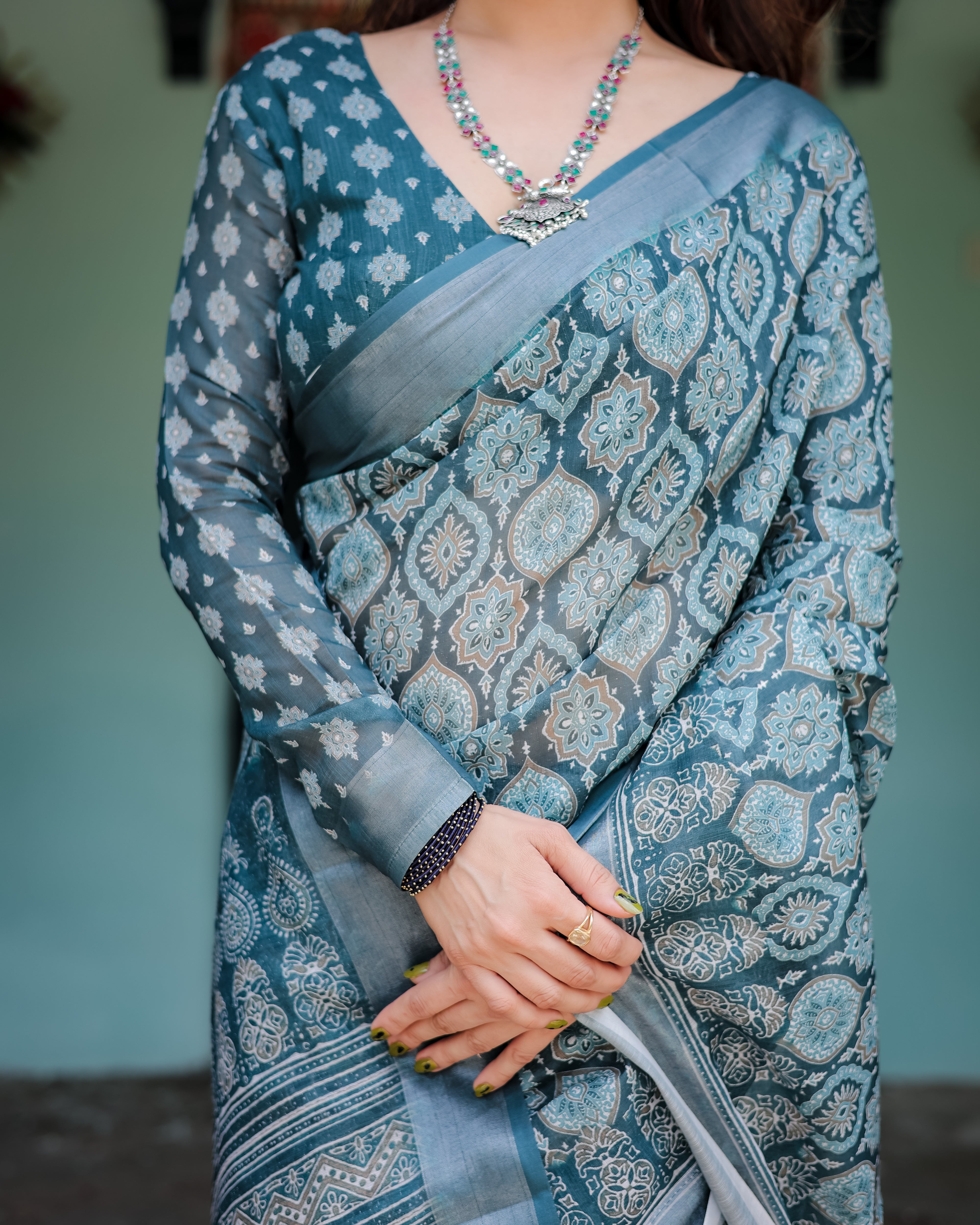 Sophisticated Grey Ethnic Motif Linen Cotton Saree