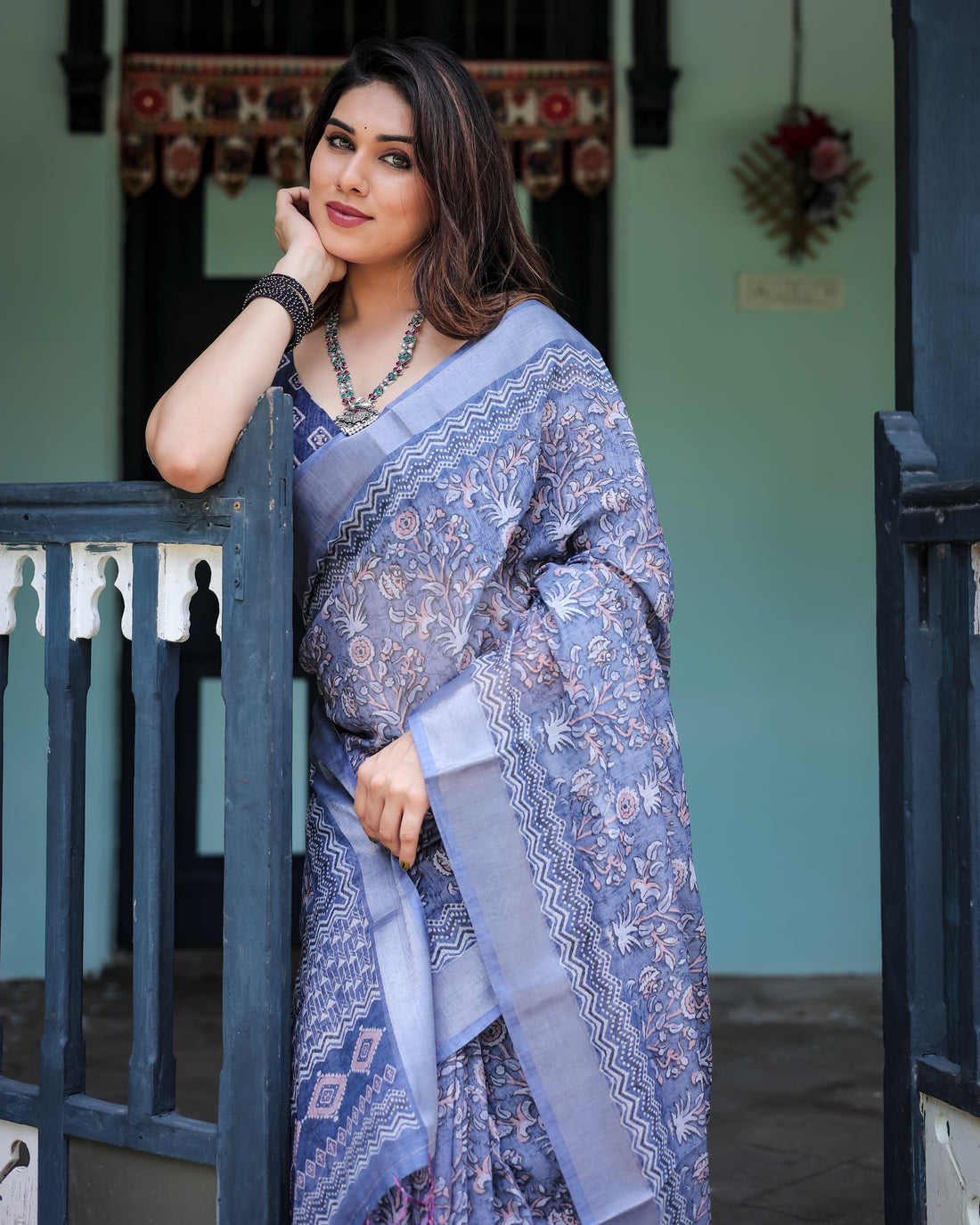 Classic Blue Ethnic Floral Linen Saree with Artistic Border