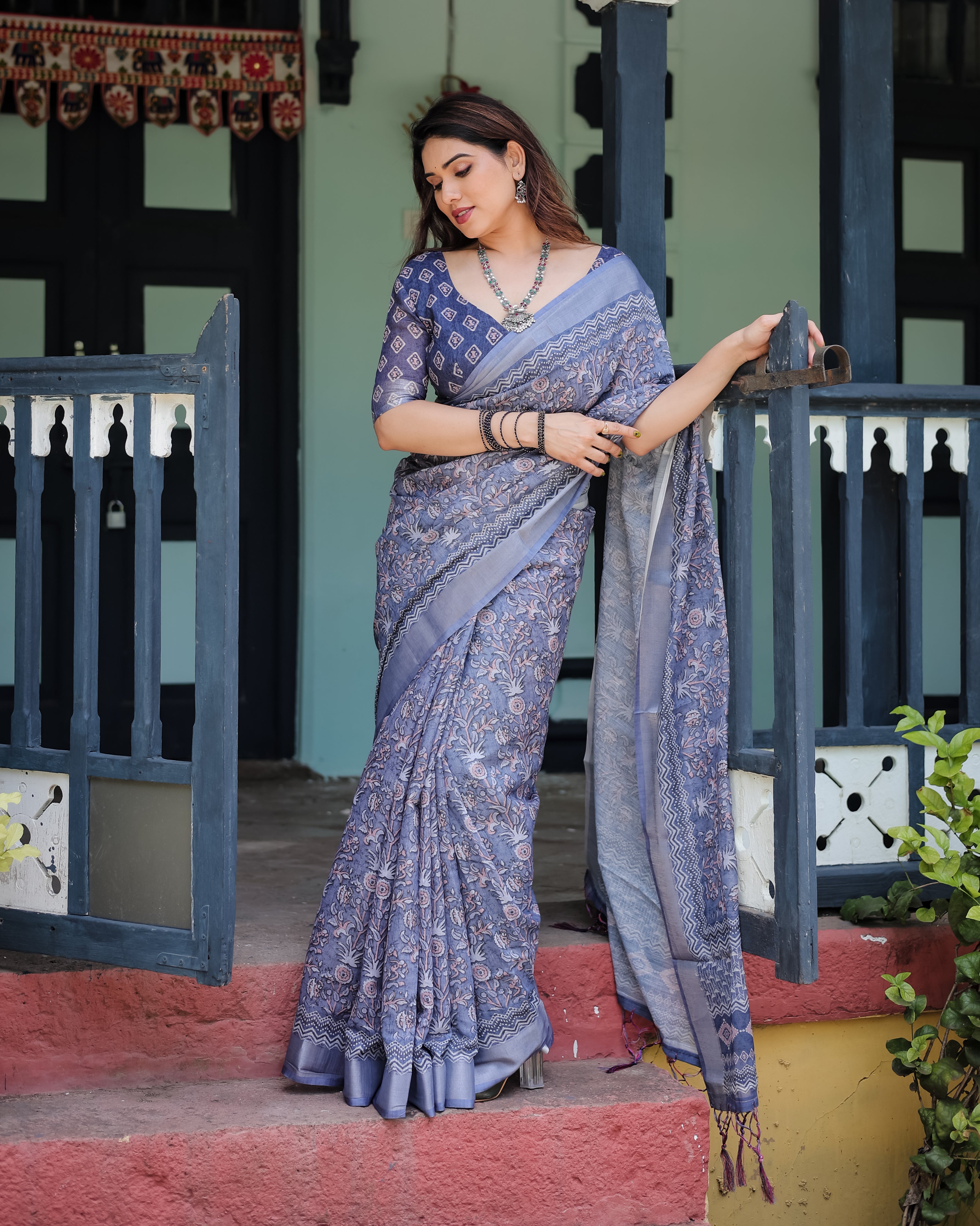 Classic Blue Ethnic Floral Linen Saree with Artistic Border
