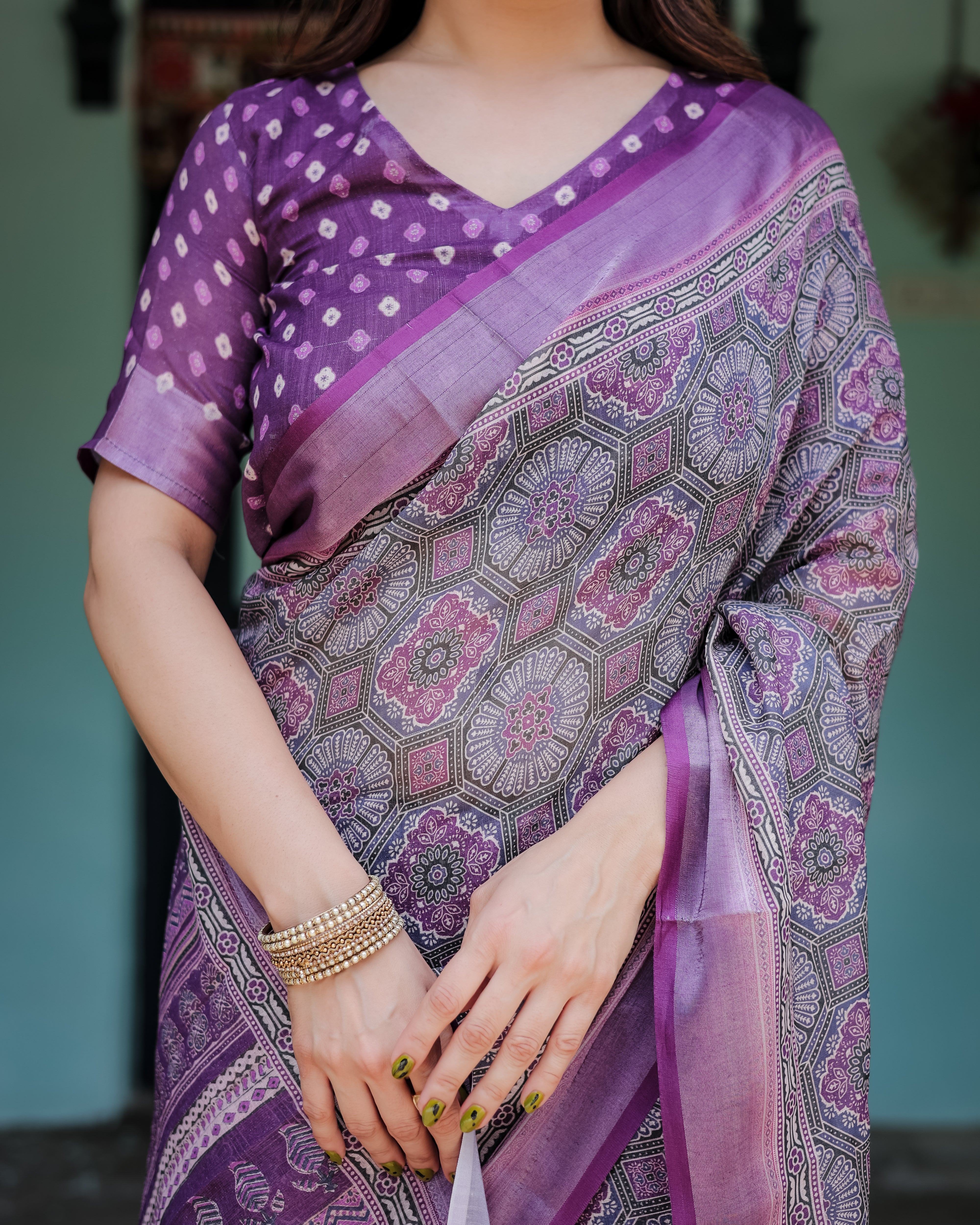 Royal Lavender Printed Linen Saree with Rich Border