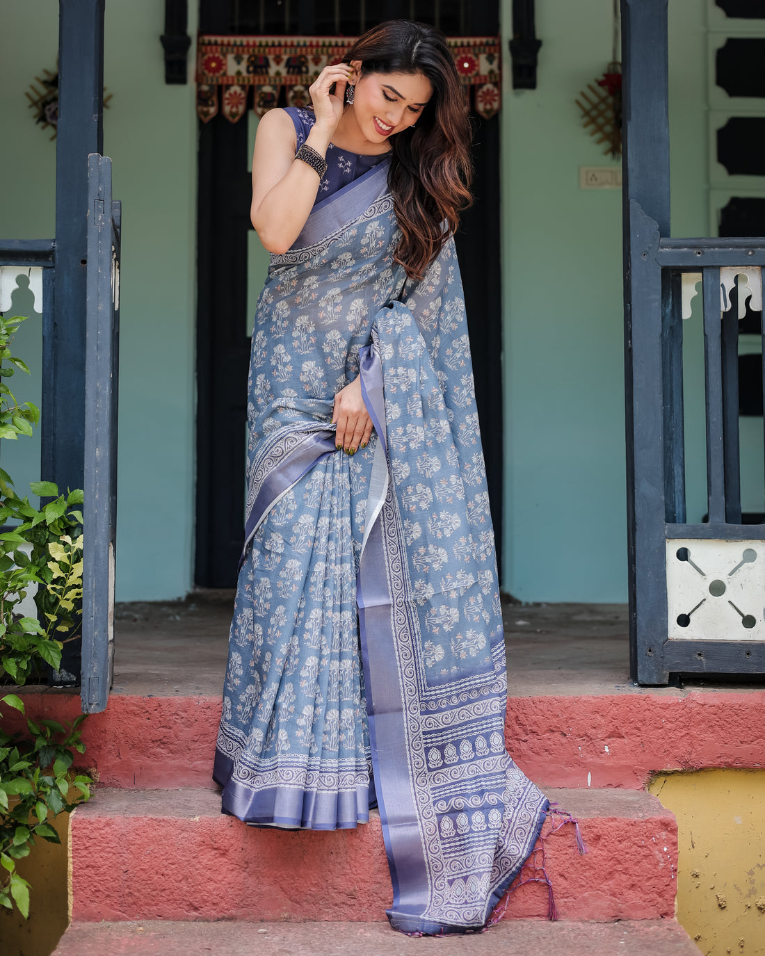 Graceful Dusty Blue Ethnic Motif Linen Cotton Saree