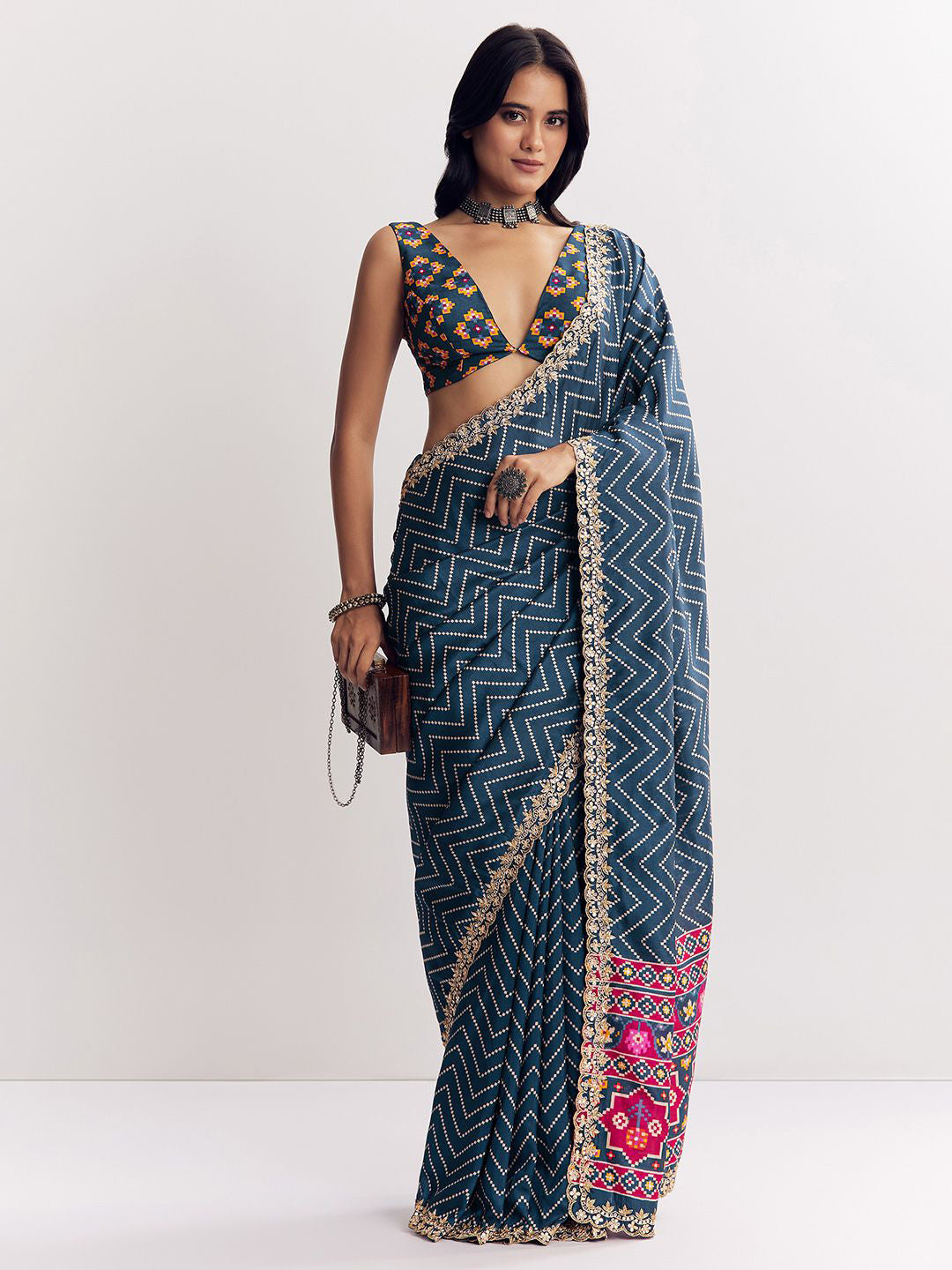 Manipuri Silk Printed Saree with Geometric Zigzag Print, Embroidery Lace & Designer Pallu