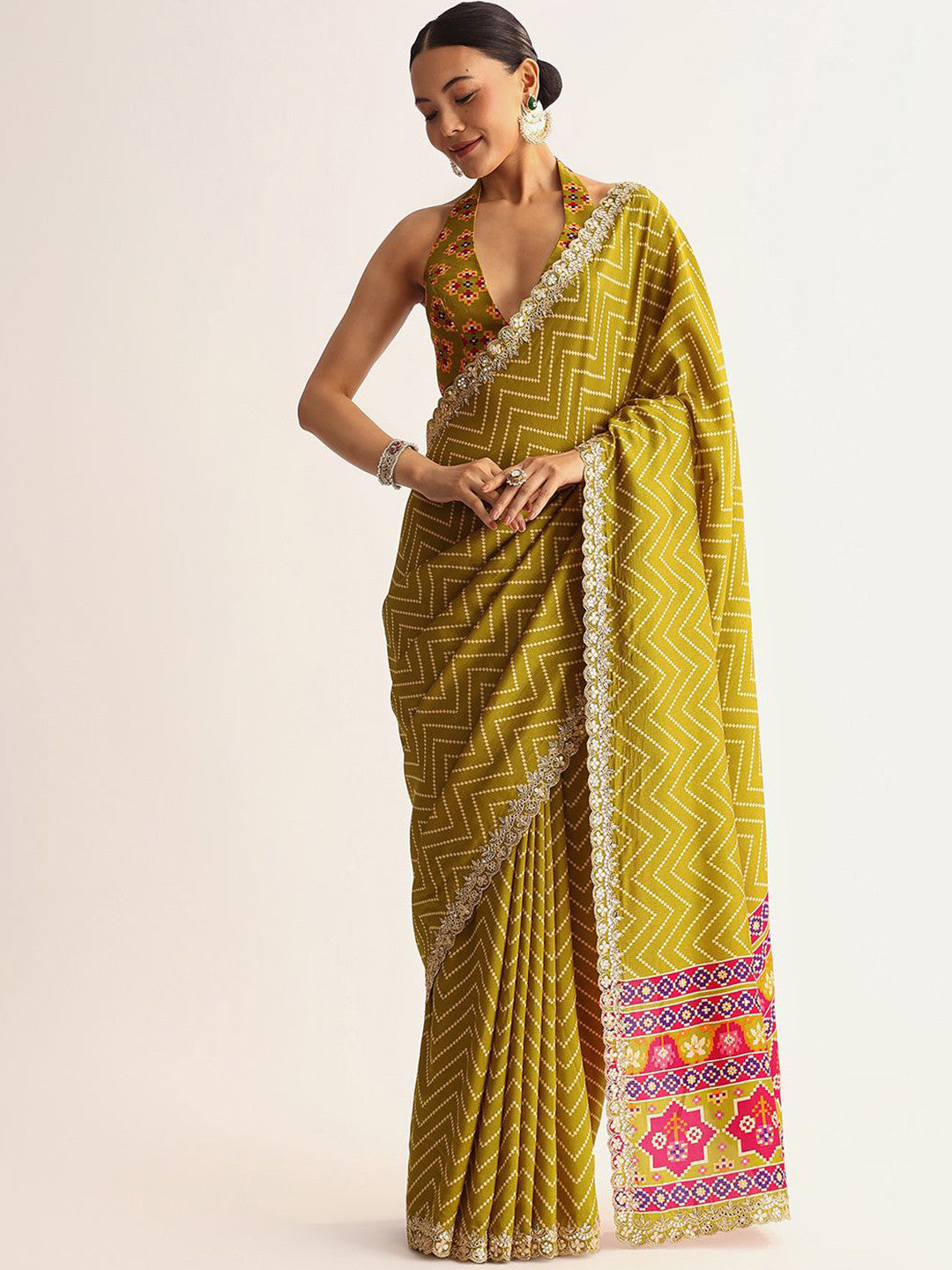 Manipuri Silk Printed Saree with Geometric Zigzag Print, Embroidery Lace & Designer Pallu