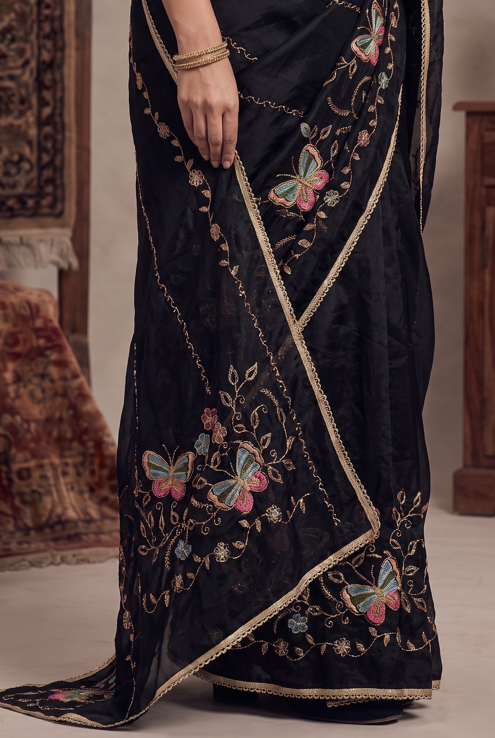 Star Georgette Saree with Floral Embroidery and Design