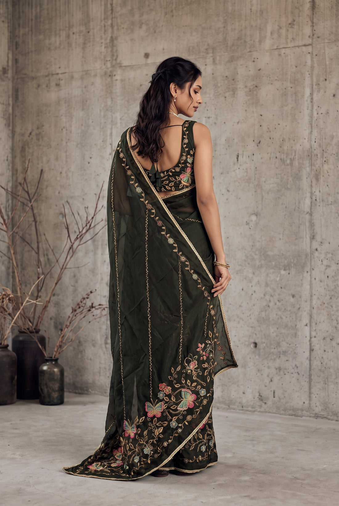 Star Georgette Saree with Floral Embroidery and Design