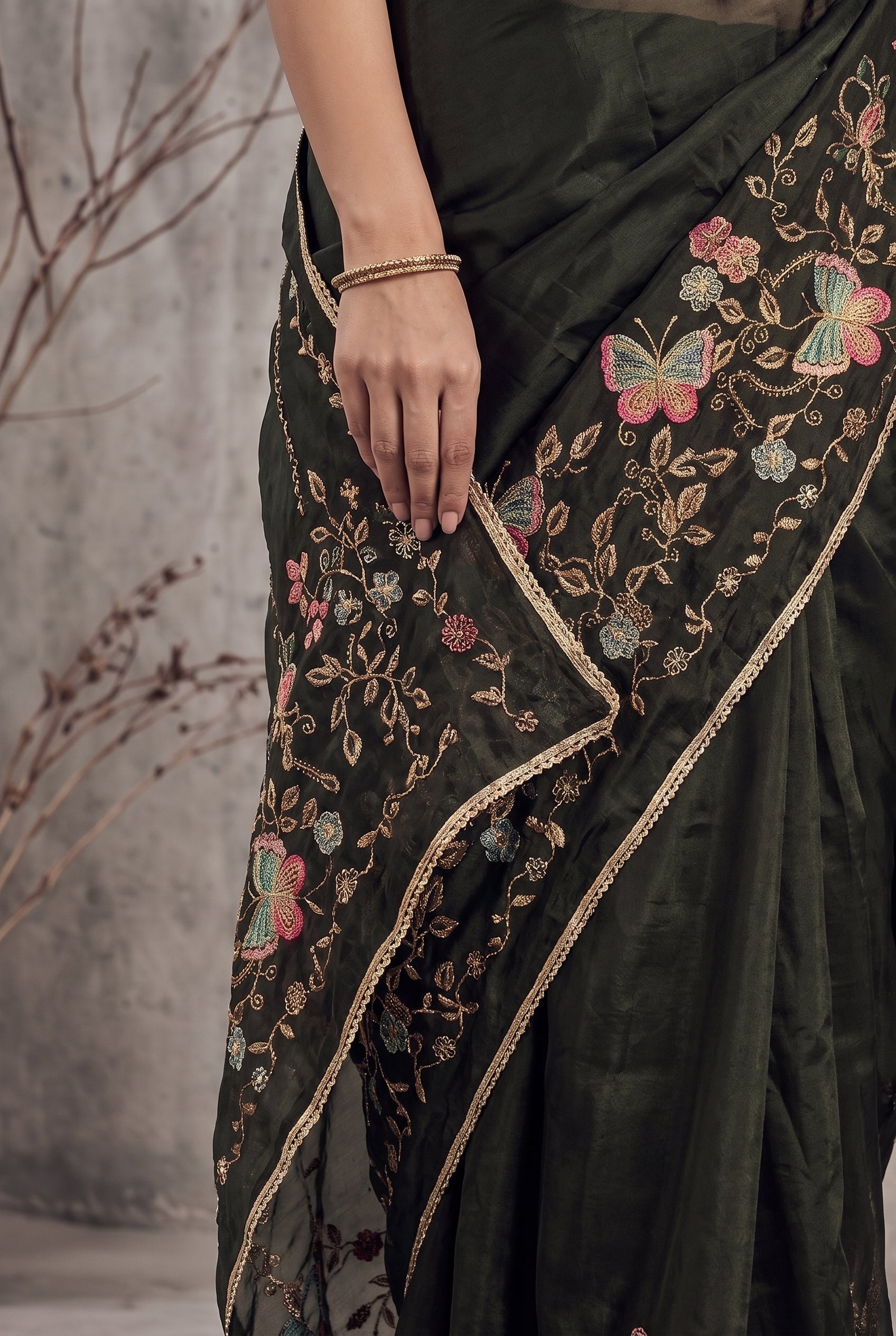 Star Georgette Saree with Floral Embroidery and Design