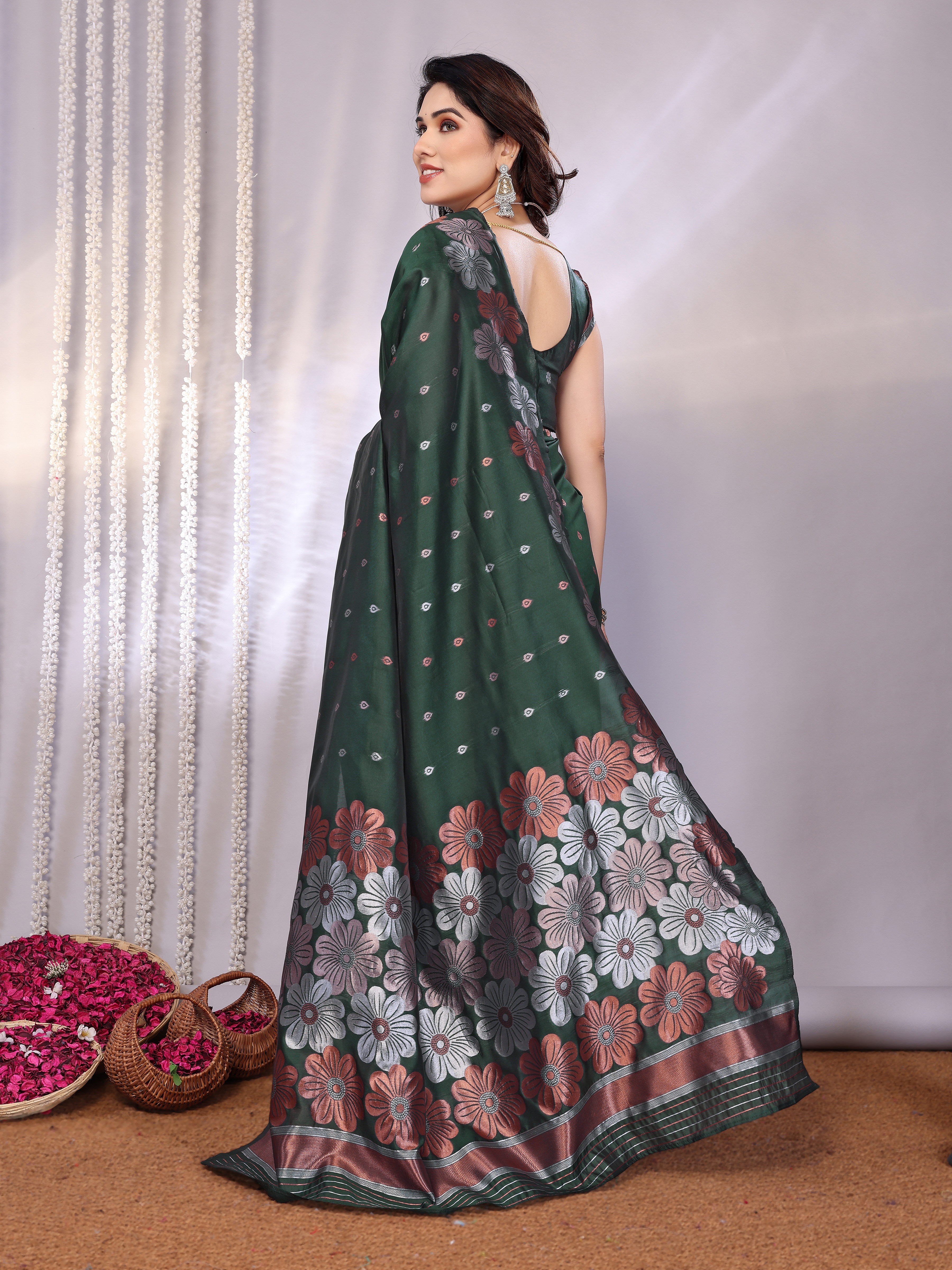 Aanandi Designer Saree