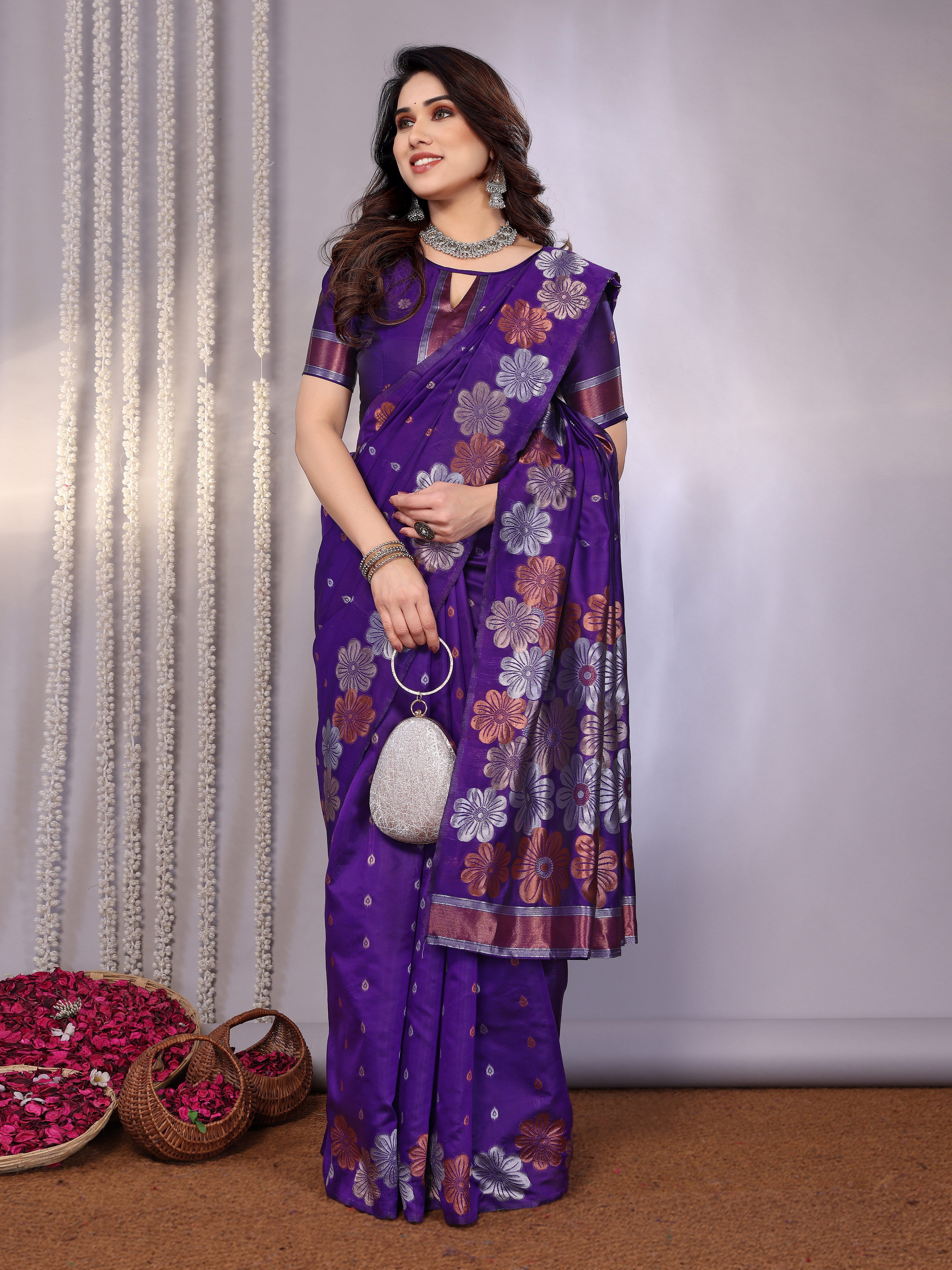 Aanandi Designer Saree