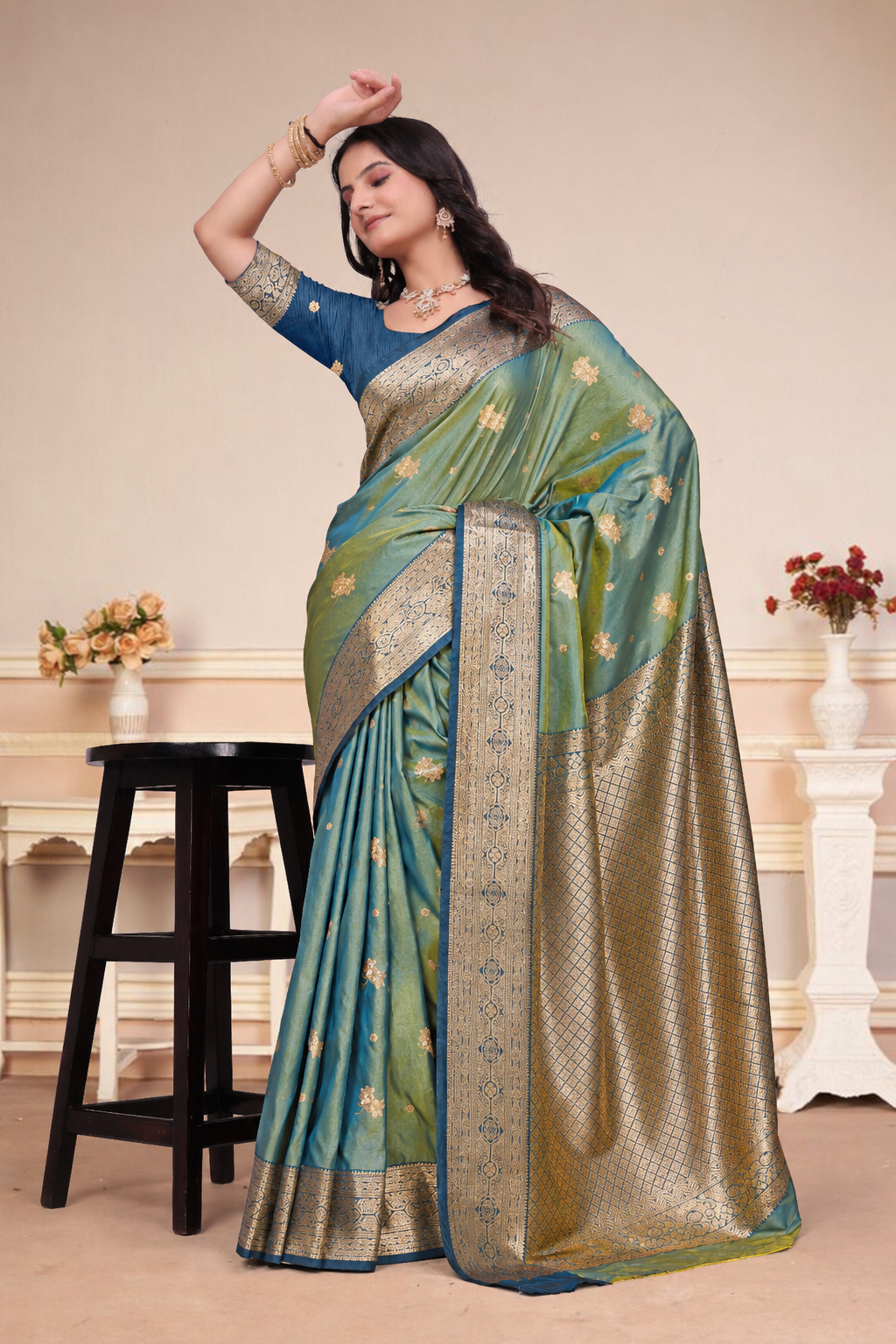 Morpich Dual-Tone Silk Saree with Zari Motifs