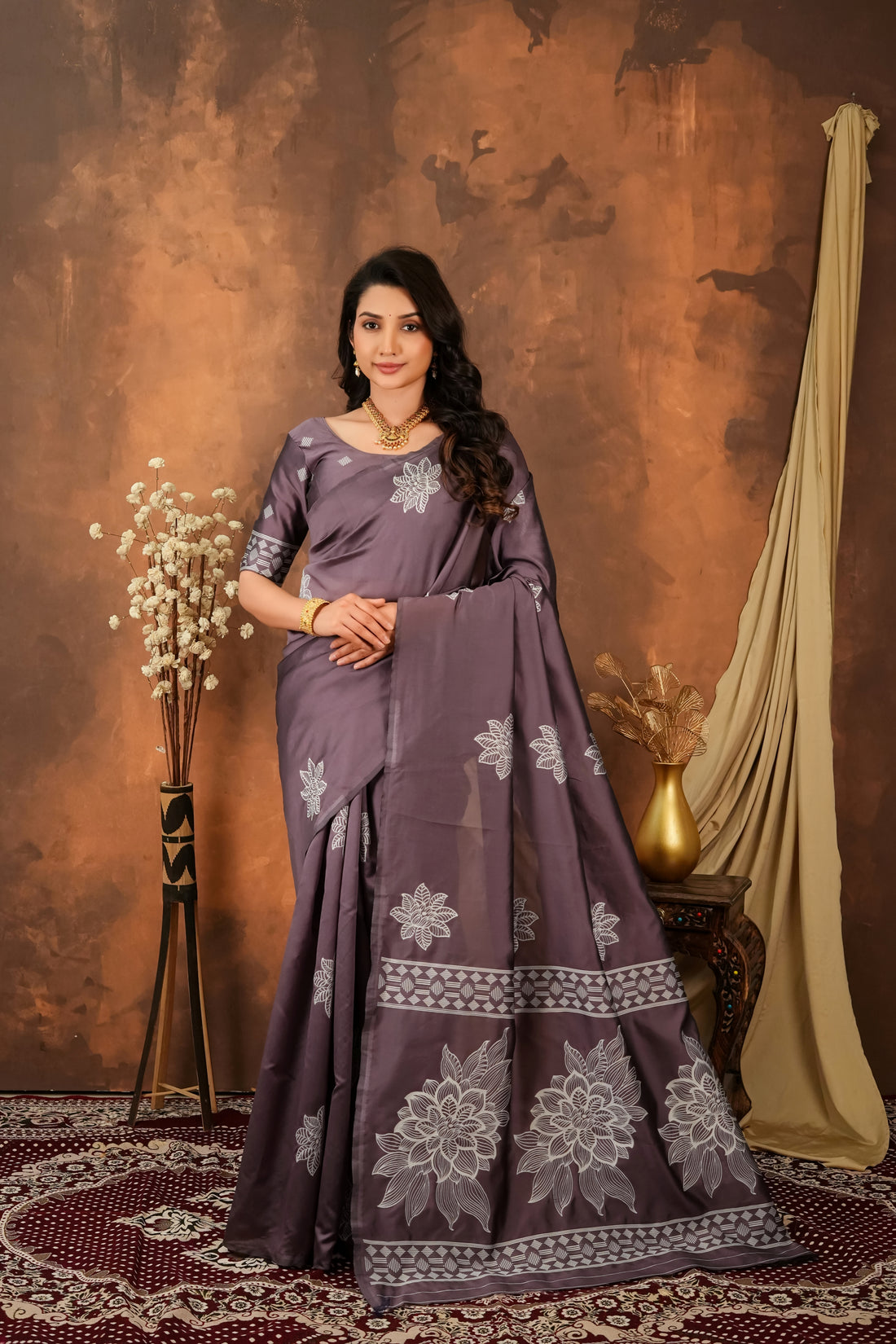 Smoky Mauve & Silver Jacquard Silk Saree with Floral Motifs