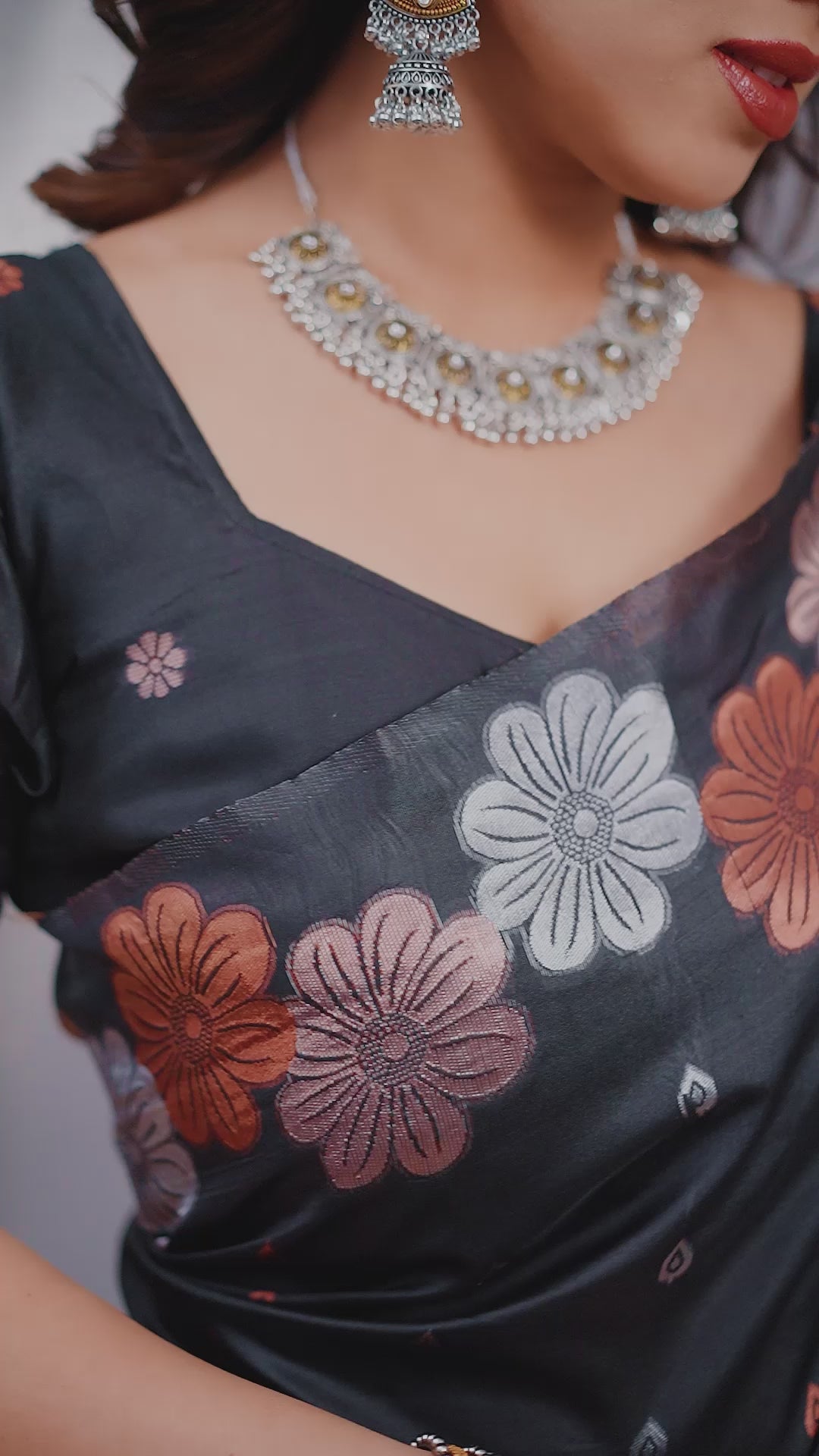 Aanandi Designer Saree
