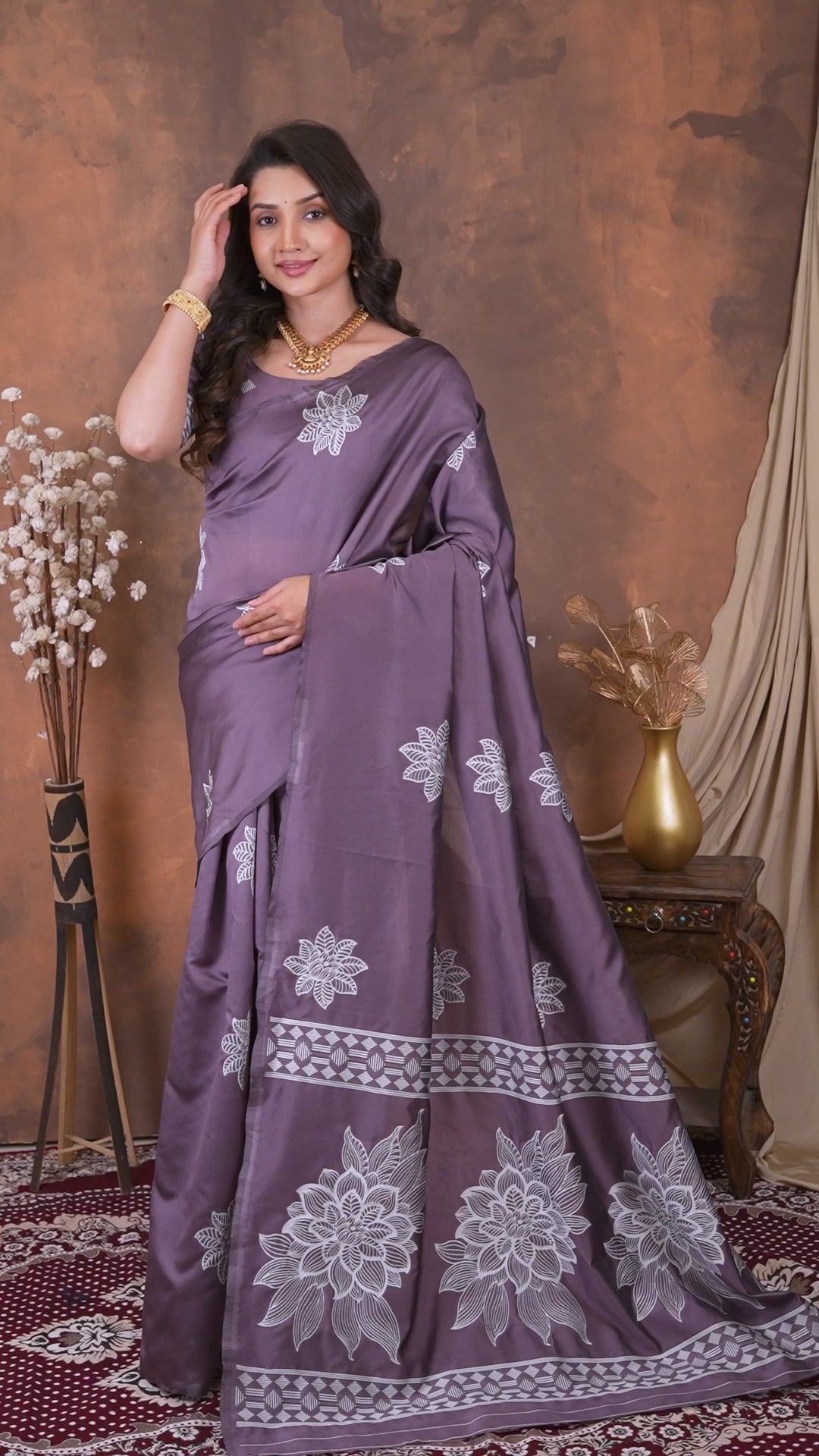 Smoky Mauve & Silver Jacquard Silk Saree with Floral Motifs