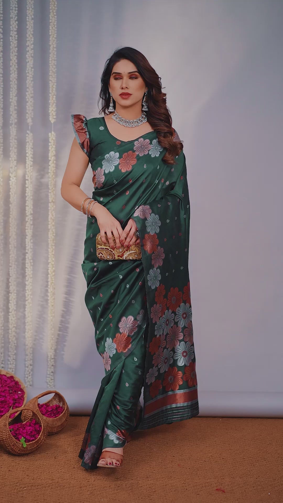 Aanandi Designer Saree