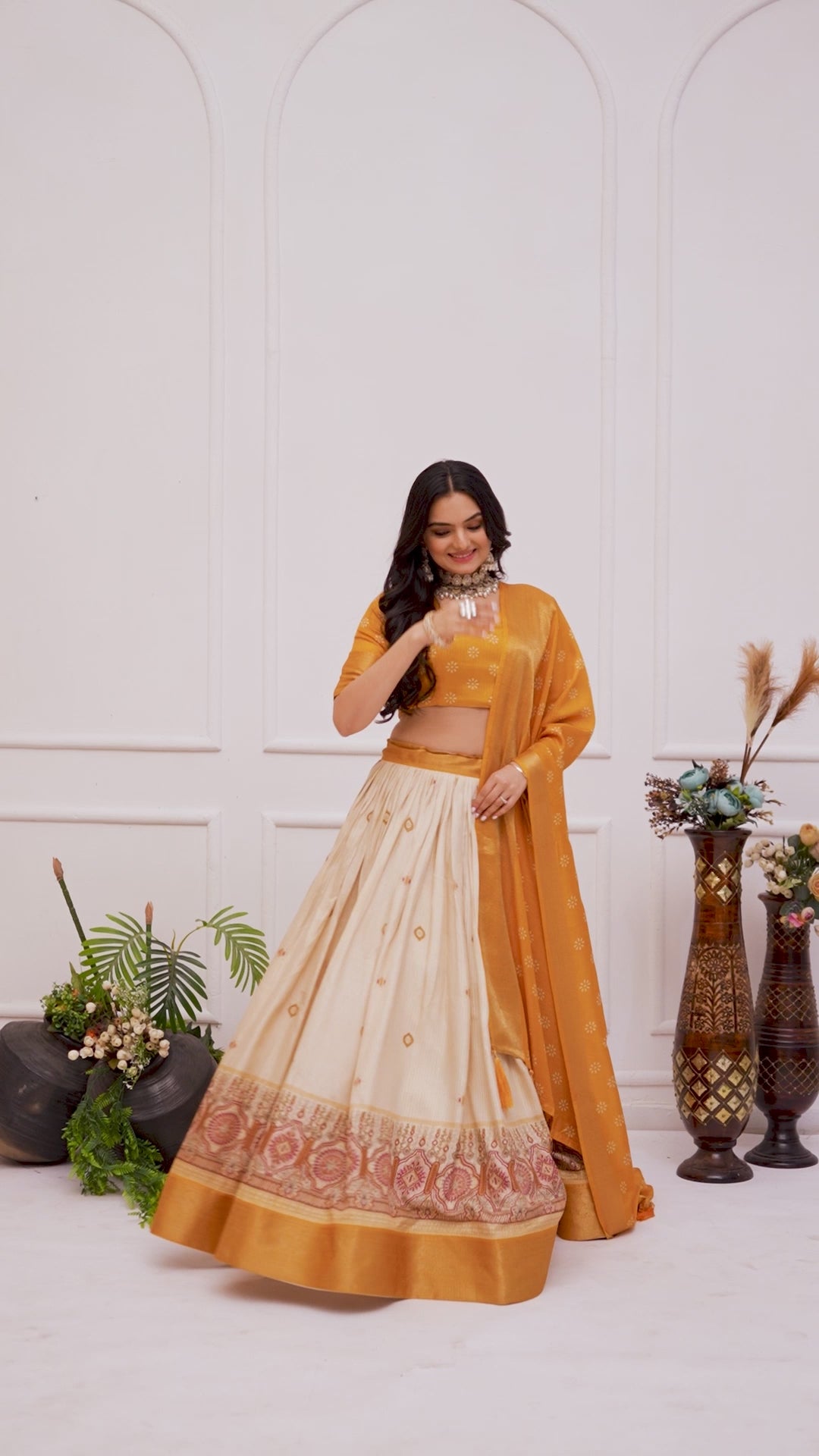 Women's Green & Cream Jacquard Lichi Silk Lehenga Choli with Designer Dupatta | Traditional Wedding, Festive, Navratri & Party Wear Lehenga Set